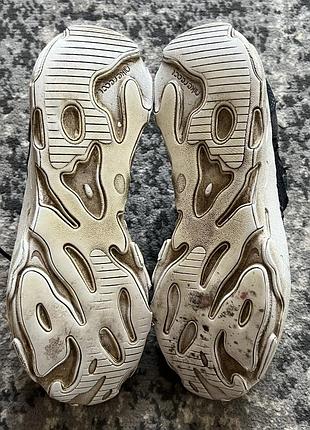 Продаю кросівки nike react live 6