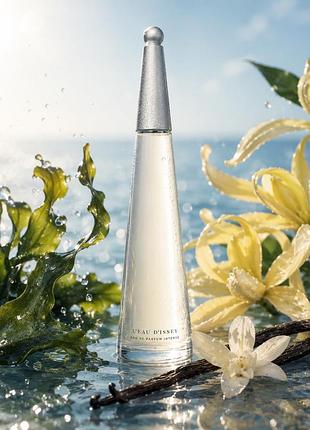 Новинка 2025 року issey miyake l'eau d'issey intense парфумована вода мініатюра 4 мл.