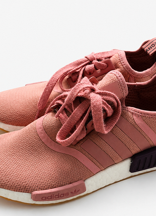 Культова модель adidas originals nmd r1 boost da9912