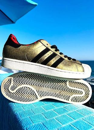 Кросівки adidas