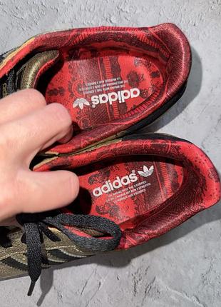 Кросівки adidas 5