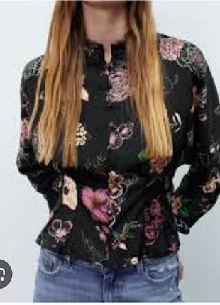 Сатинова блуза в азійському стилі zara