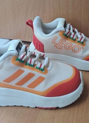 Оригінальні кросівки adidas p20