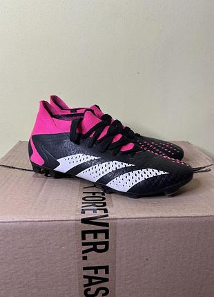 Копачки adidas predator  made in indonesia  профі стан відмінний 41,5(26,5 см) 1150 грн