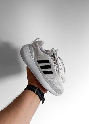 Кроссовки adidas swift run 22 gw8183