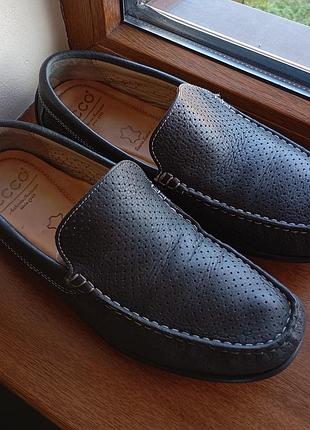 Мужские черные мокасиныecco classic moc 2.0 с перфорацией и натуральной кожей р.43