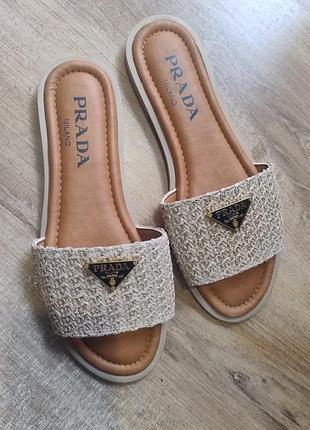 Шльопки, шльопанці шкіряні