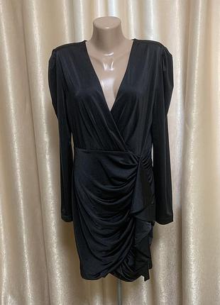 Вечірня сукня guess чорного кольору з з воланом, драпірування і довгим рукавом ліхтариком  розмір xl