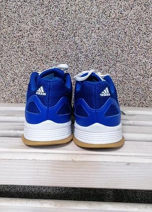 Кроссовки adidas 6