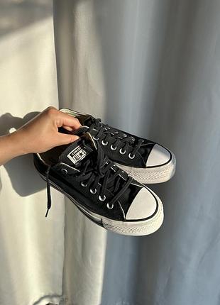 Чорні кеди на високій платформі converse ctas lift ox 560250c