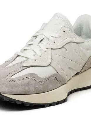 Кросівки new balance 327 у забарвленні sea salt / moonrock.розмір:45,5.матеріал: шкіра