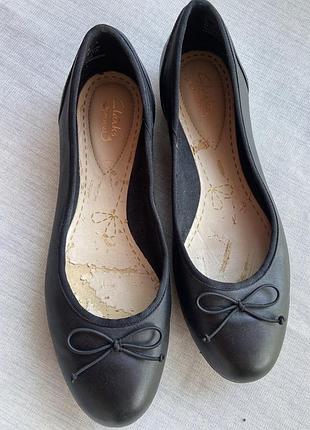Кожаные балетки clarks, размер 37