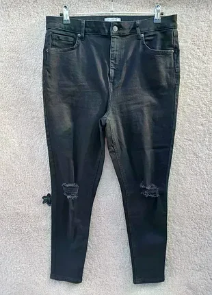 Джинси рванки,р50-52🖤🖤🖤