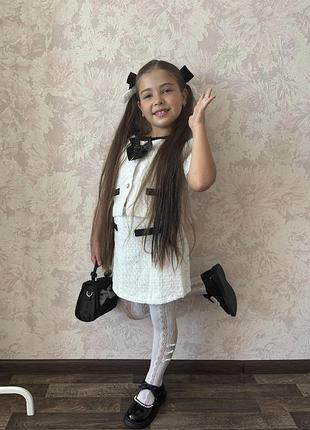 Новий твідовий костюм двійка в стилі chanel на 1 вересня (7 років / 120 см)