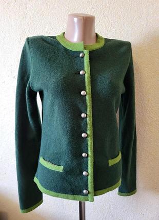 Кардиган 100% merino wool, німеччина
розмір 36,s
