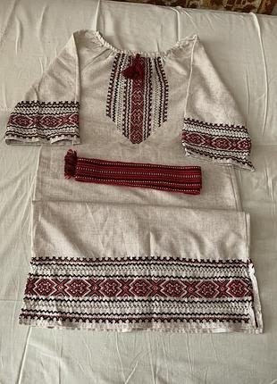 Сукня з ручною вишивкою