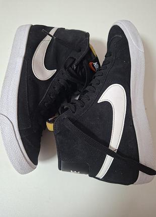 Черные высокие замшевые кроссовки nike blazer mid'77 suede размер 40,5