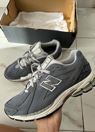 Кросівки new balance 1906r чоловічі, сірі, нові, з коробкою, розмір 43,