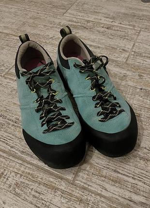 Трекінгові черевики жіночі scarpa kalipe стильний та яскравий дизайн