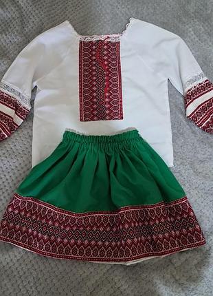 Костюм для дівчинки вишиванка