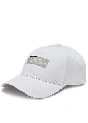 Біла кепка calvin klein оригінал 100%