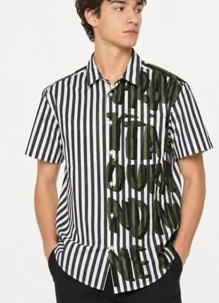 Стильна чоловіча теніска jack & jones розмір s.