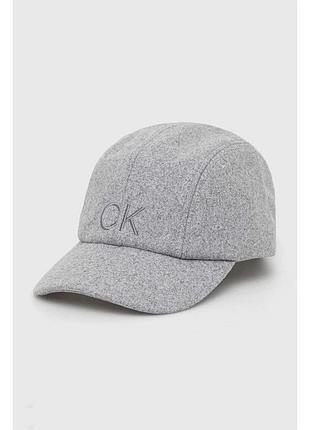 Жіноча кепка осінь вовна 100% оригінал calvin klein