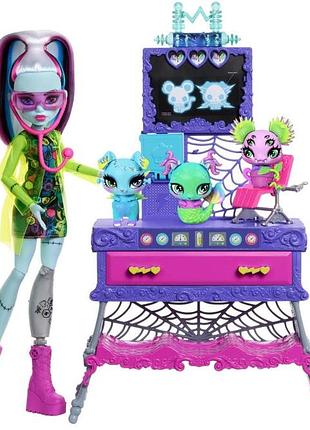 Monster high frankie stein make-a-monster лабораторія + 30 аксесуарів