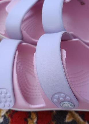 Продам спортивні сандалі crocs.