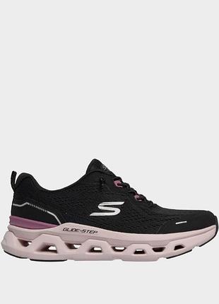 Жіночі кросівки skechers / демісезонні кросівки чорного  кольору