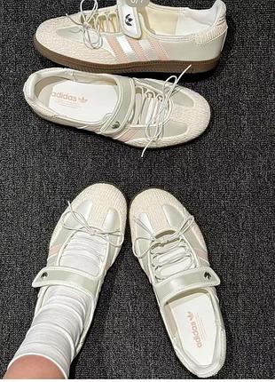 Жіночі adidas jane 41, 42, 44 р  в наявності