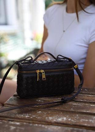 Женская сумка из плетеной кожи bag chocolate/gold