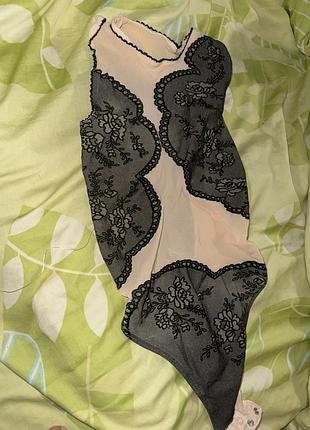 Боді wolford бежевий з чорним мереживом розмір xs-s
