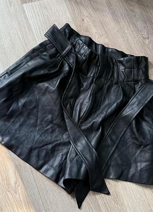 Шорты зара zara кожаные
