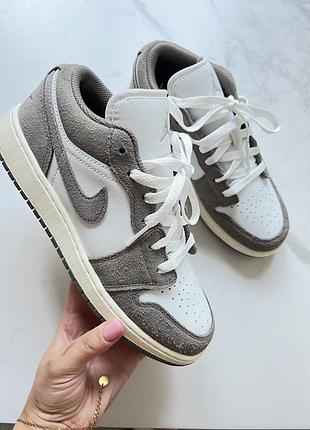 Кросівки  nike&jordan