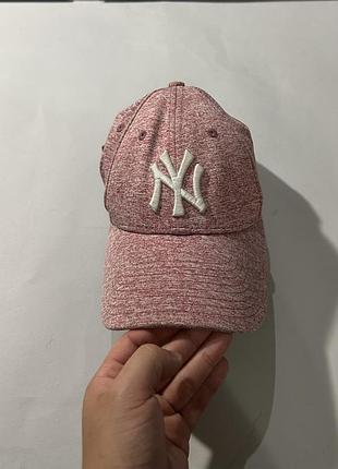Кепка new era