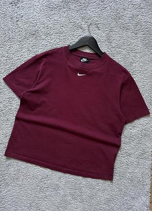 Футболка nike жіноча