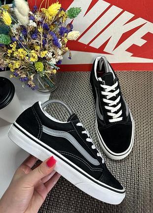 Оригінальні кеди vans