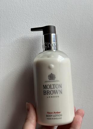 Розкішний лосьйон для тіла molton brown neon amber body lotion (300 мл)