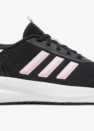Кроссовки adidas (оригинал),