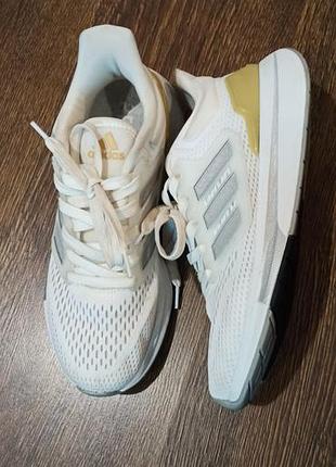 Adidas response super 3.0 ✔ оригинал
✔ размер eu 39 (стелька 25 см)adidas с технологией dreamstrike+.