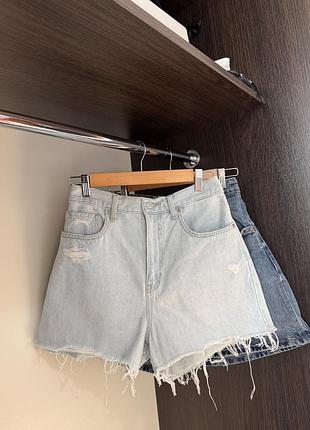 Джинсові шорти від uniqlo