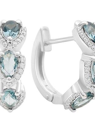 Серебряные серьги komilfo с топазом лондон блю 2.509ct, фианитами (2204725)