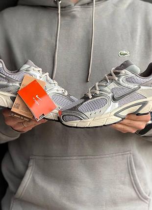 Nike v5 rnr 4