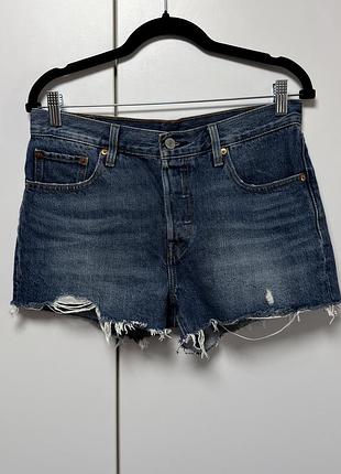 Короткі шорти levis