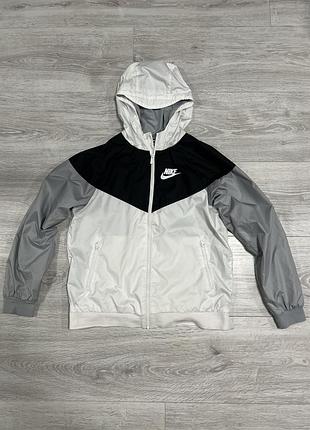 Вітровка nike