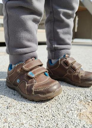 20.5р. 13см детские кожаные кроссовки clarks (оригинал)