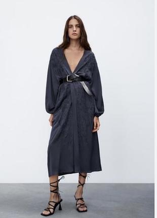 Сукня кімоно з вишивкою від zara