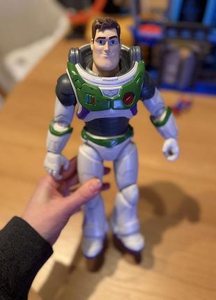 Іграшка buzz lightyear disney pixar 30 см базз лайтер оригінал 2