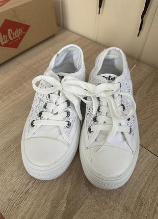 Кеди білі lee cooper